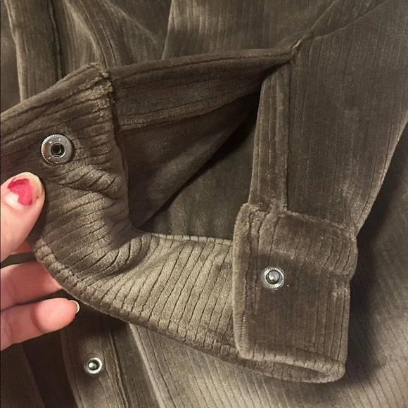 Women’s Dark Brown Velor Corduroy Shirt Jacket - Picture 7 of 10